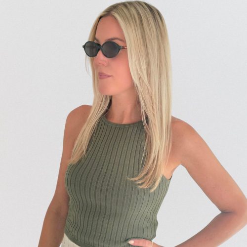 Modell feellens nora