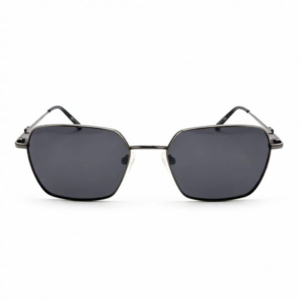 Modell Feellens Sebi